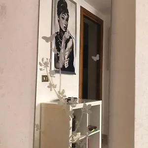  Apartament A.b Battistini Short Let's Italia