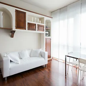  Apartament Studio Downtown Fantastic Area Italia